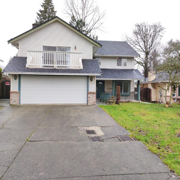 Two Story, 3 Bedroom Home in Guildford